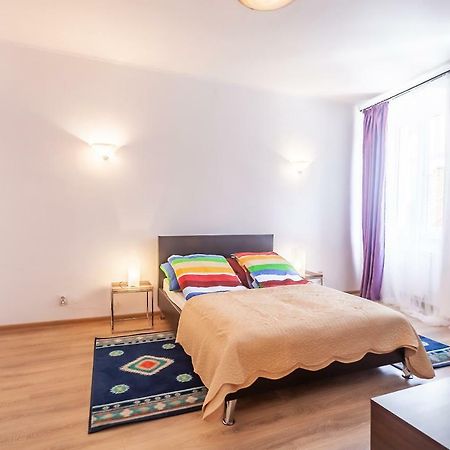 Kostas Apartments Brasov Exterior photo